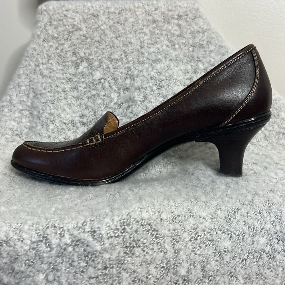 Sofft‎ Brown Crocodile pattern Leather upper pump… - image 8